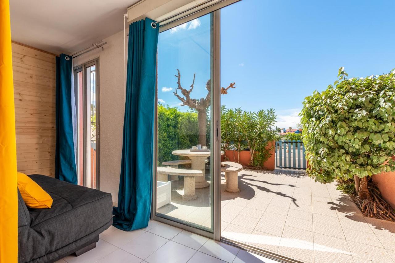A L'Ombre Du Murier Apartment เลอบาร์กาแรส ภายนอก รูปภาพ